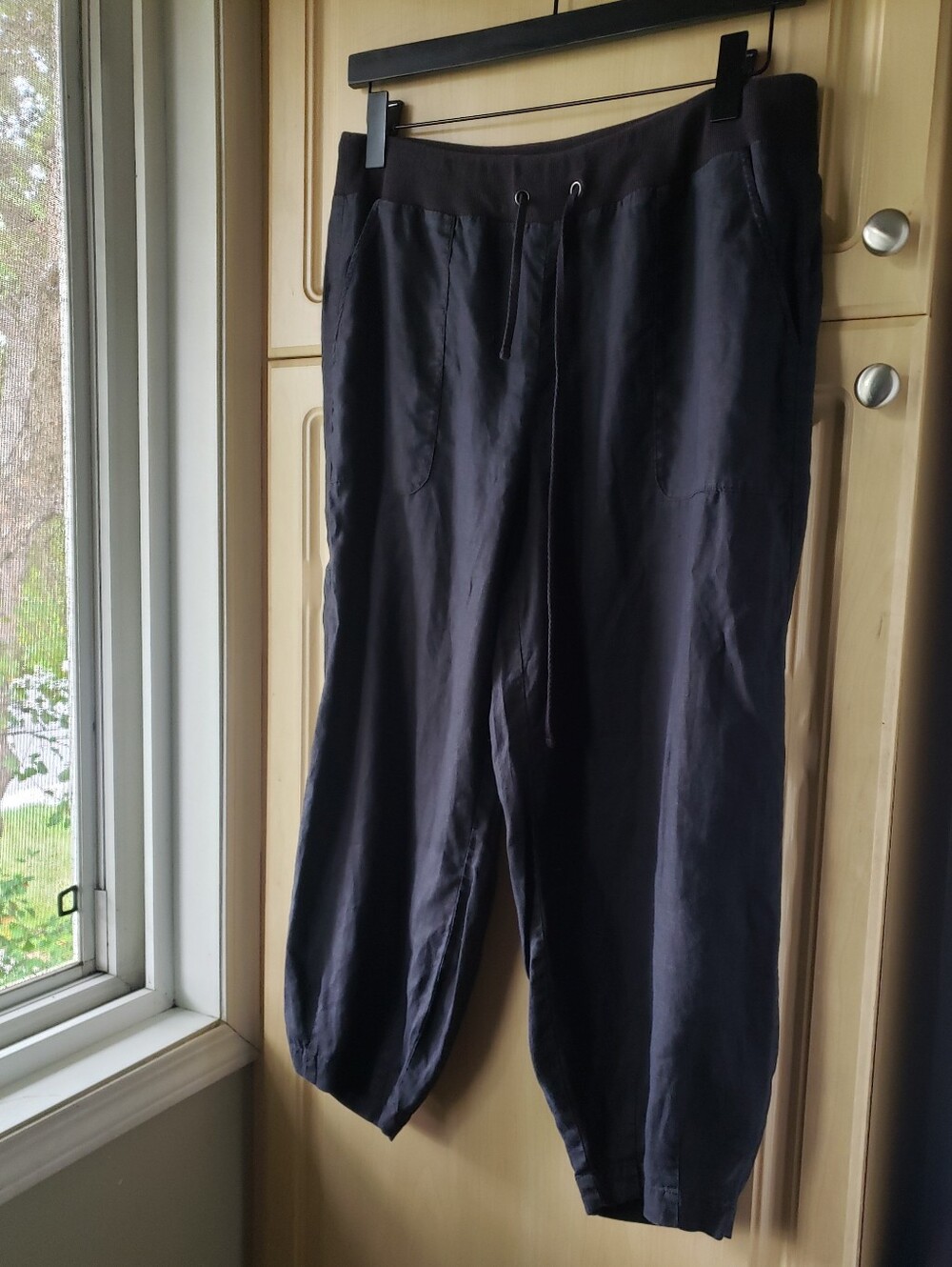 Eileen Fisher Women's Organic Linen Drawstring Relaxed Pants in Black